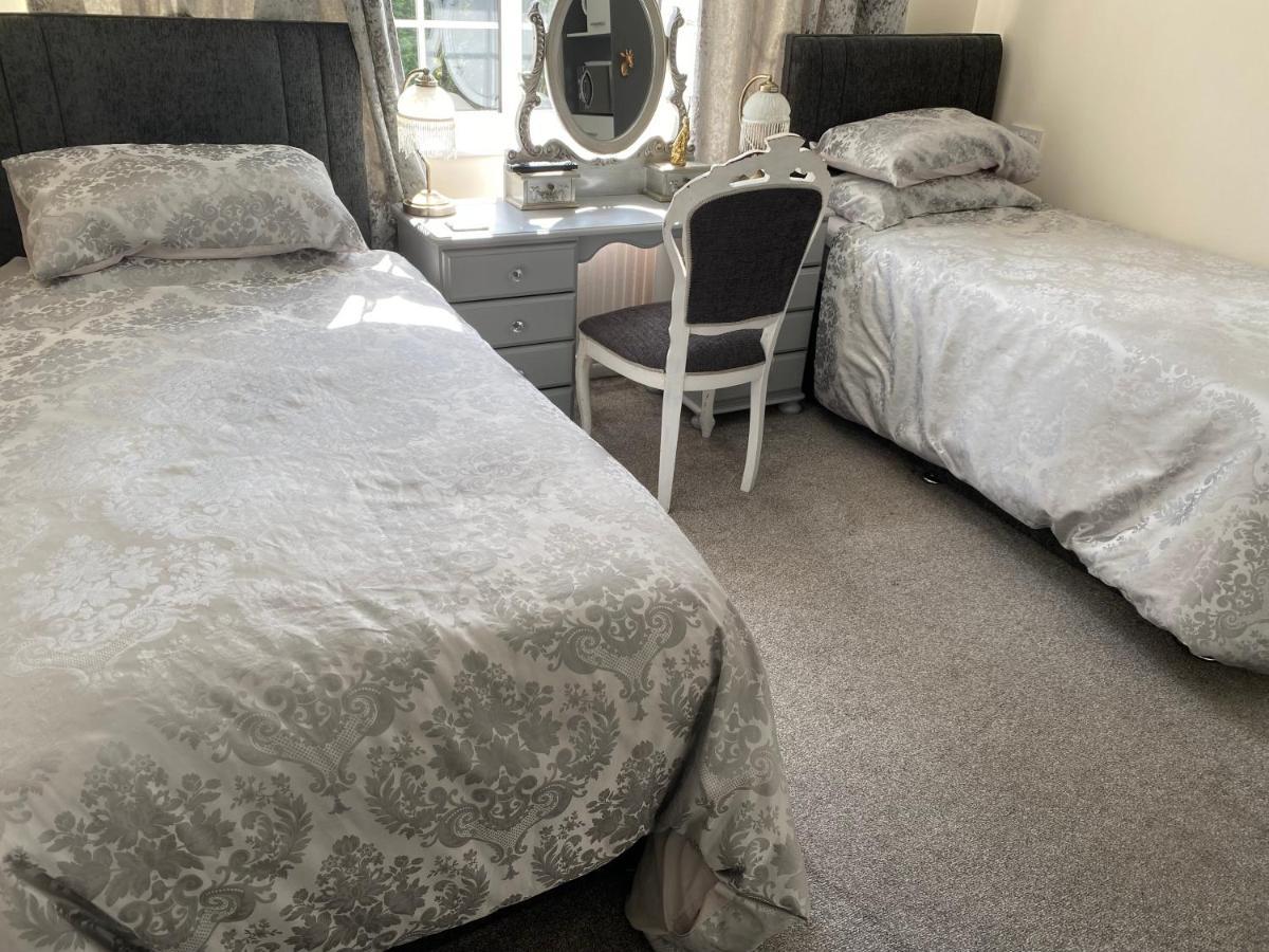 Tower Hill House Basingstoke 호텔 외부 사진